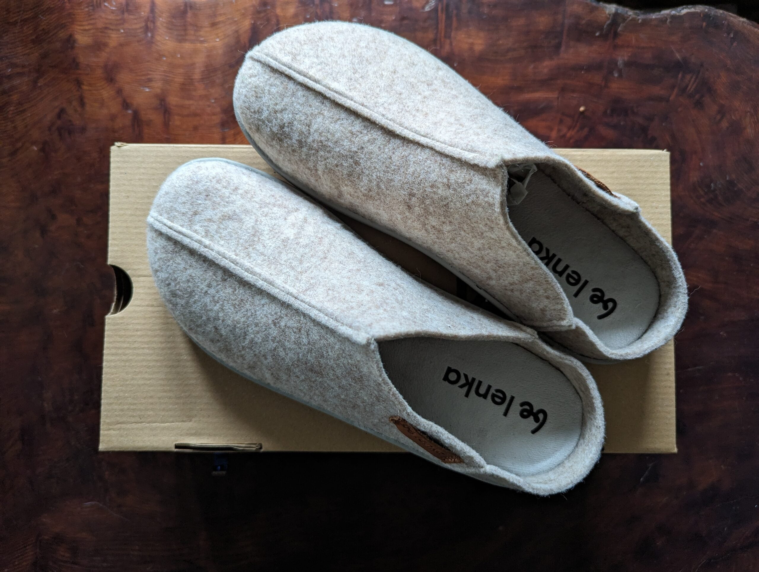 BE LENKA CHILLAX SLIPPERS